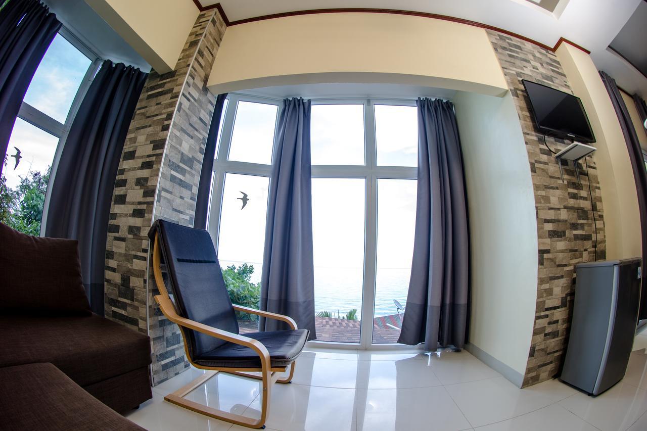 Oslob Seafari Resort Exterior photo