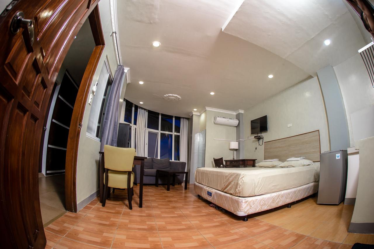 Oslob Seafari Resort Exterior photo