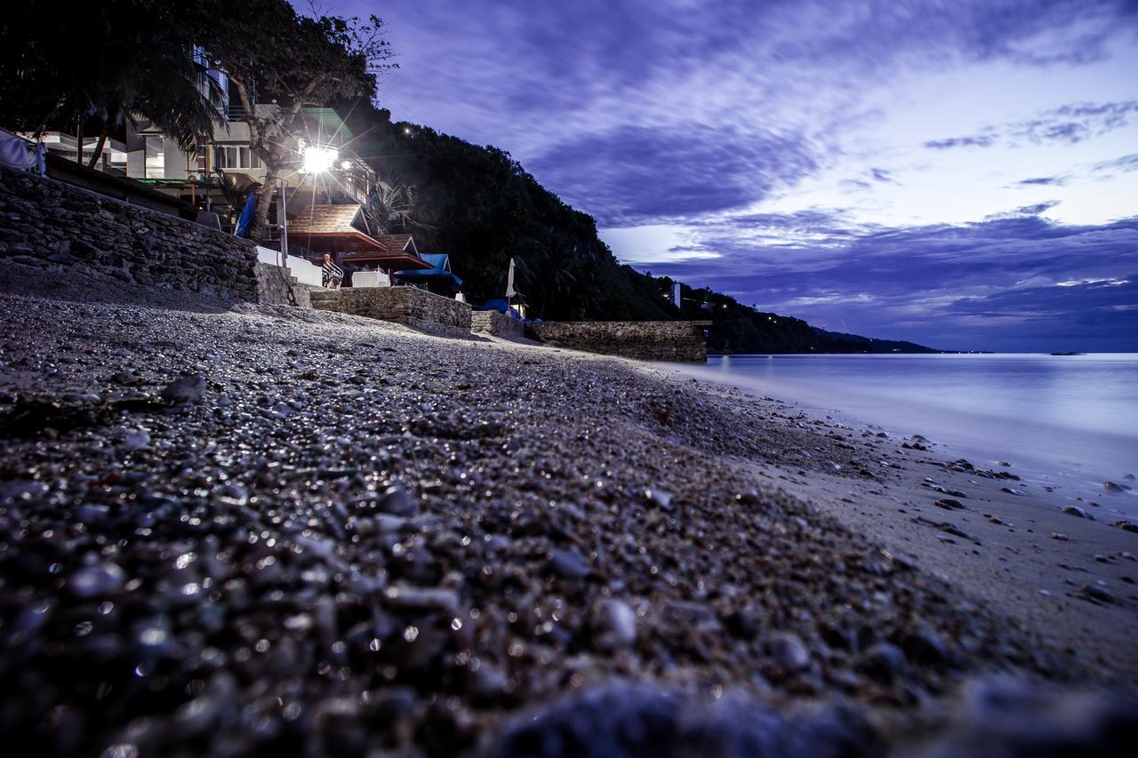 Oslob Seafari Resort Exterior photo