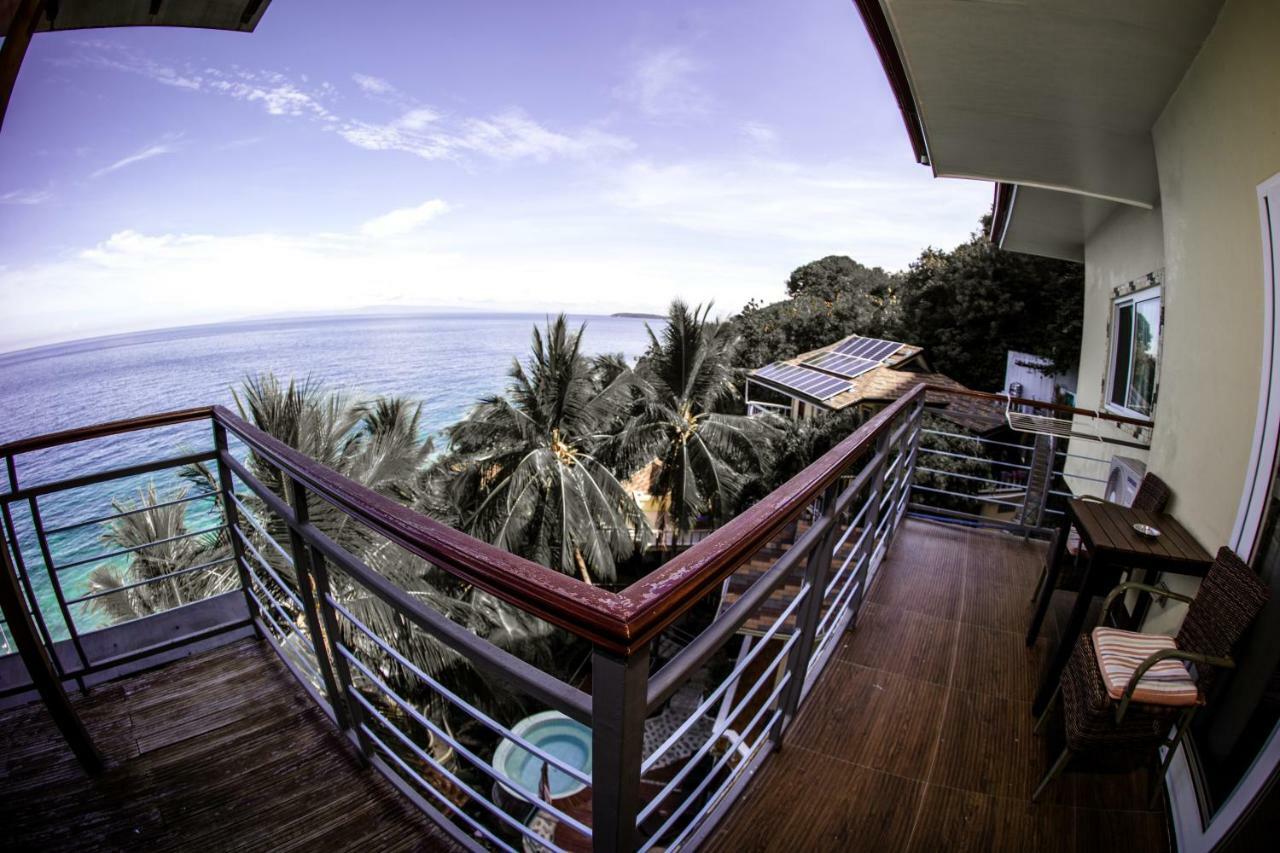Oslob Seafari Resort Exterior photo